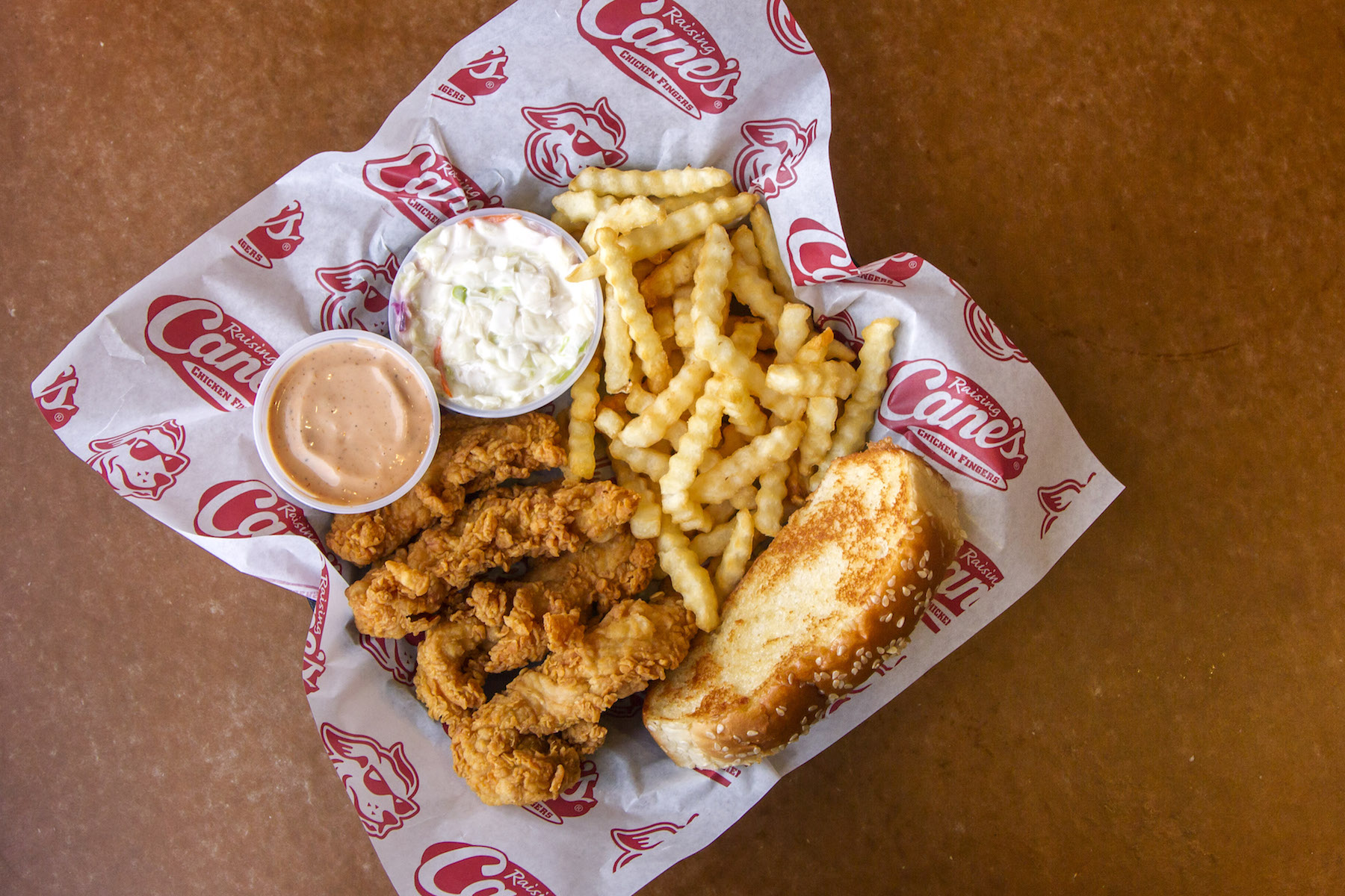 Raising Cane's looking for workers to staff new restaurant in Denton